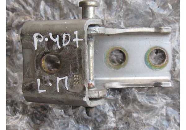 петля дверки,нижня,ліва передня Peugeot 407,1.6hdi